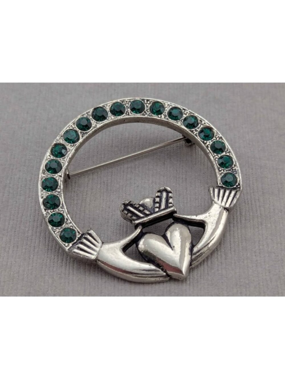 Vintage Rida Irish Claddagh Brooch Pin - Green Rhinestones